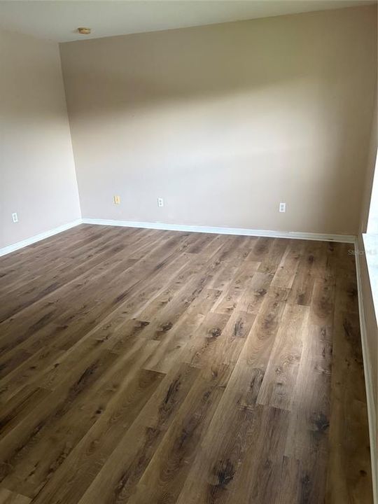 En Renta: $2,495 (4 camas, 2 baños, 1929 Pies cuadrados)