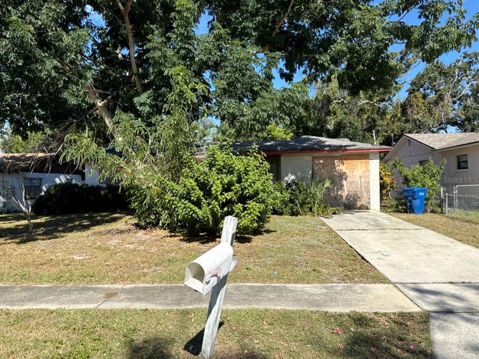 For Sale: $154,000 (3 beds, 1 baths, 1110 Square Feet)