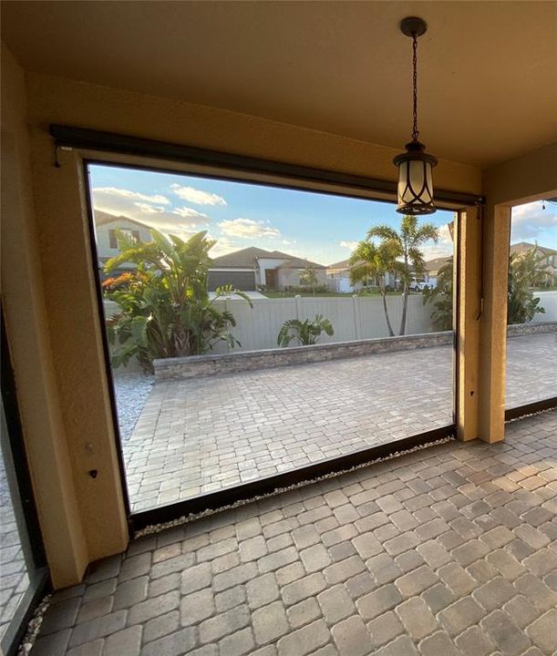 For Sale: $319,000 (3 beds, 2 baths, 1478 Square Feet)