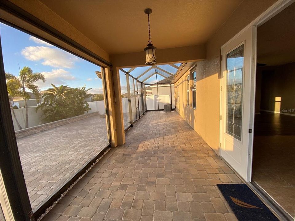 For Sale: $319,000 (3 beds, 2 baths, 1478 Square Feet)