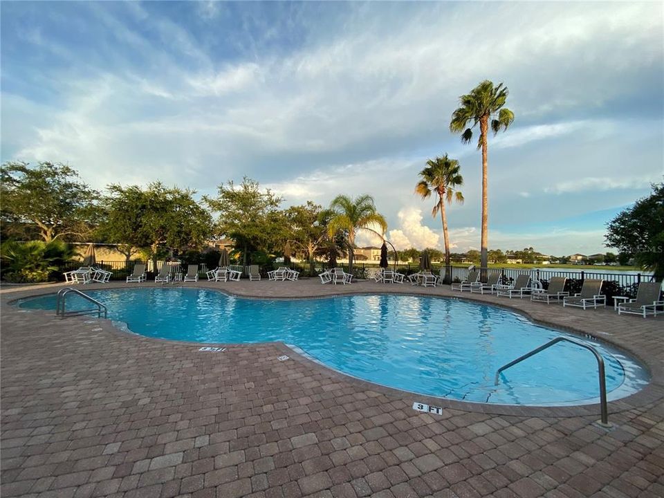 For Sale: $319,000 (3 beds, 2 baths, 1478 Square Feet)