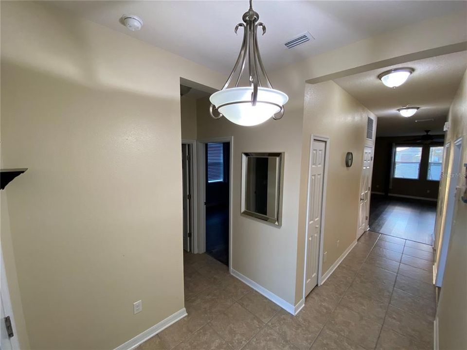 For Sale: $319,000 (3 beds, 2 baths, 1478 Square Feet)