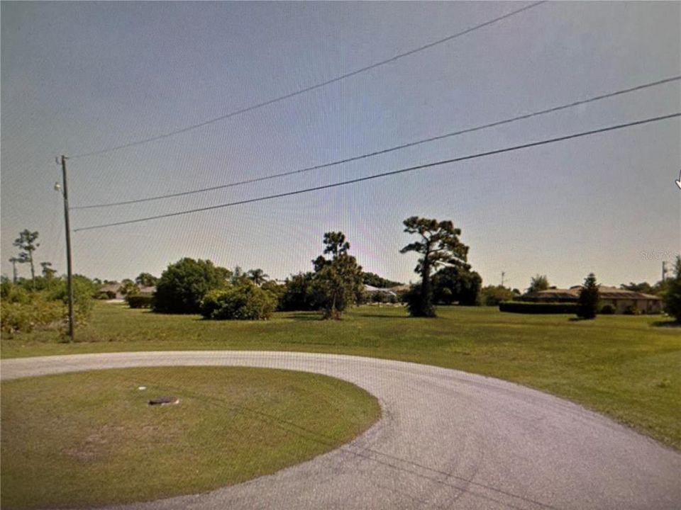 En Venta: $38,000 (0.23 acres)