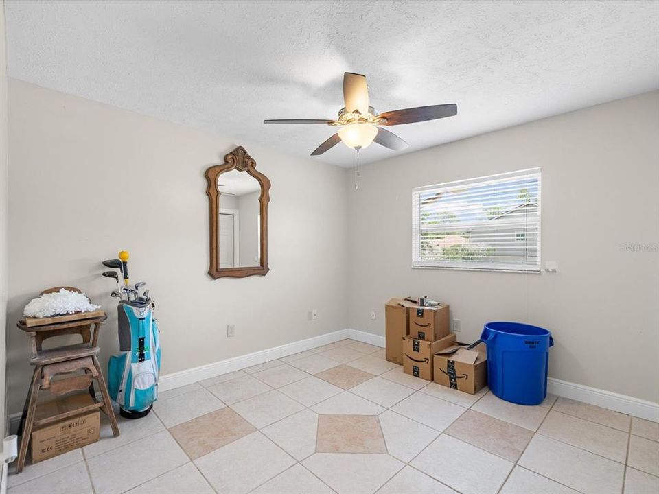For Sale: $449,000 (3 beds, 2 baths, 2284 Square Feet)