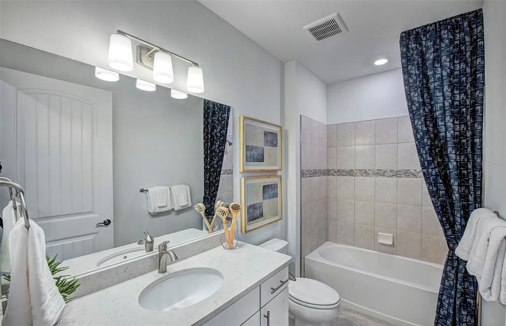 For Sale: $330,130 (2 beds, 2 baths, 1655 Square Feet)