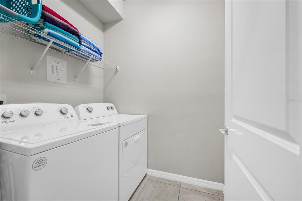 For Sale: $679,999 (6 beds, 4 baths, 3113 Square Feet)
