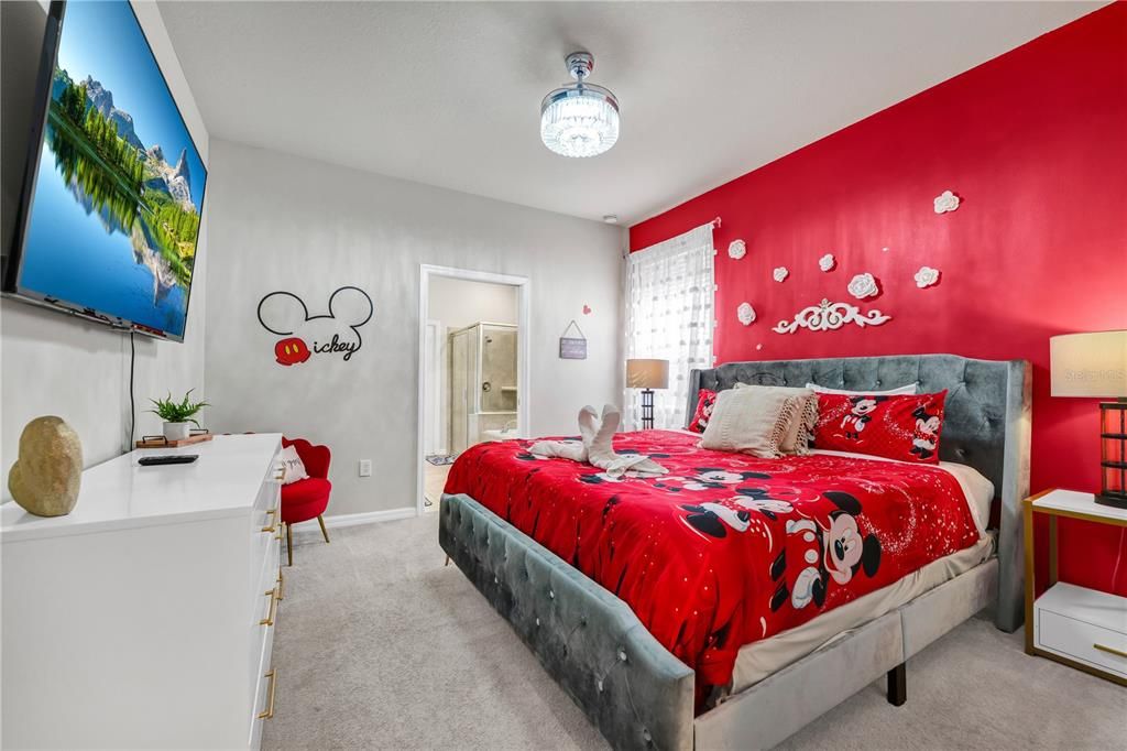 For Sale: $679,999 (6 beds, 4 baths, 3113 Square Feet)
