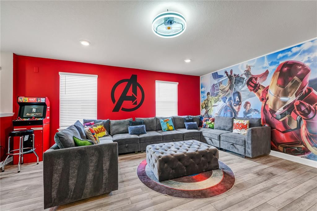 For Sale: $679,999 (6 beds, 4 baths, 3113 Square Feet)
