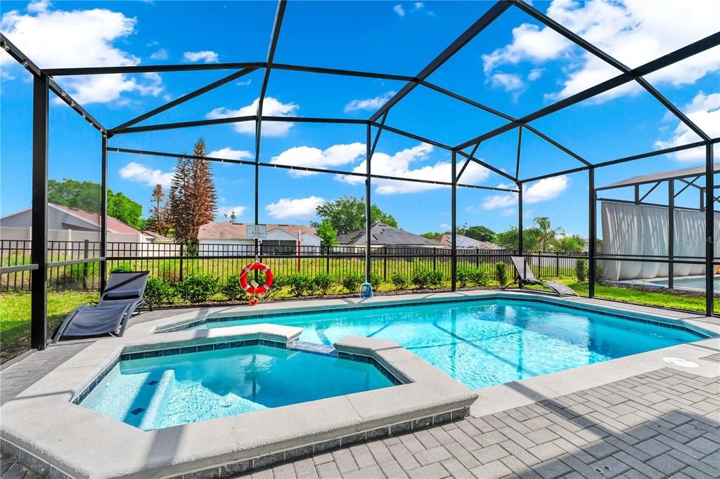 For Sale: $679,999 (6 beds, 4 baths, 3113 Square Feet)