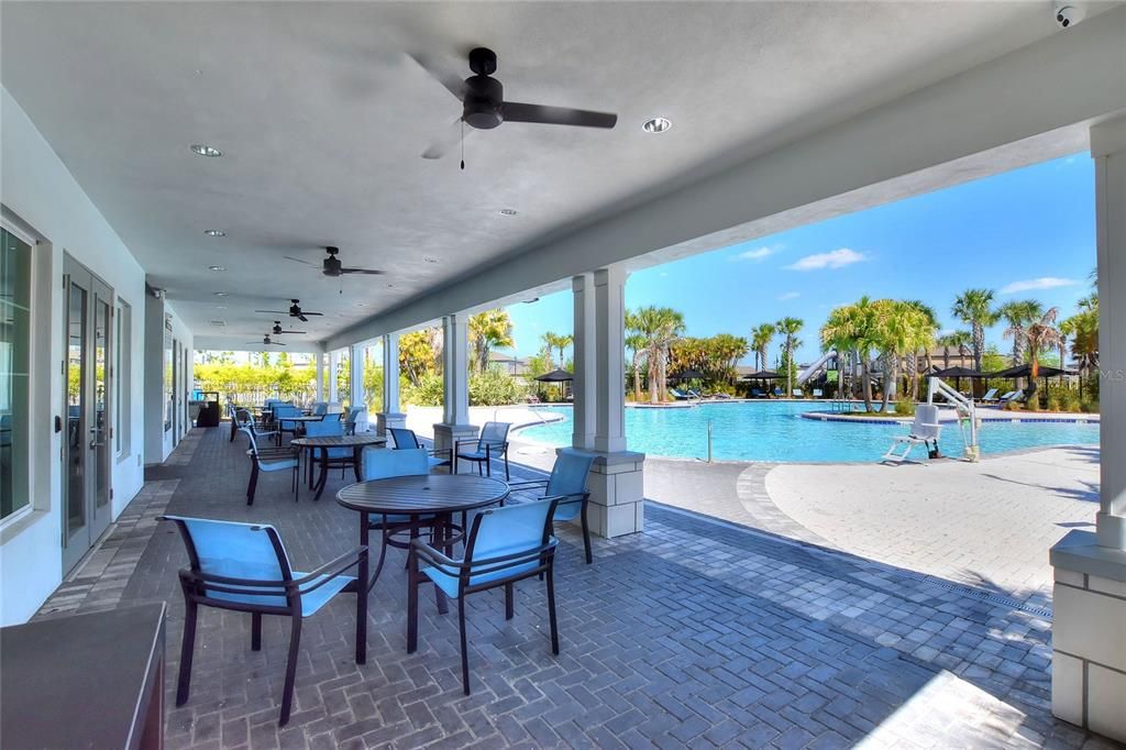 For Rent: $2,590 (4 beds, 2 baths, 1935 Square Feet)