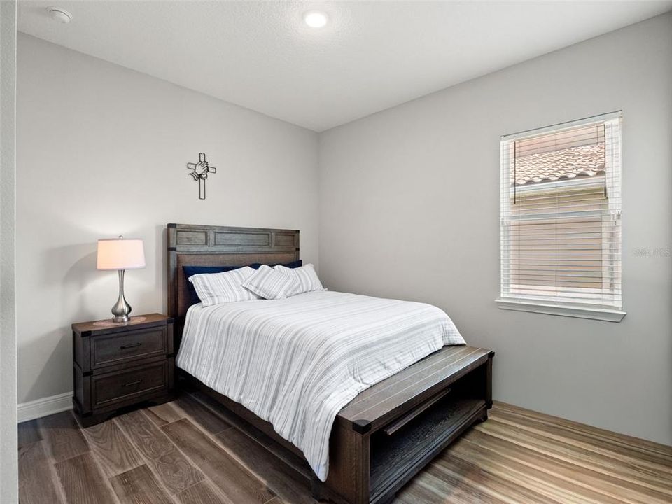 For Sale: $1,150,000 (6 beds, 4 baths, 3516 Square Feet)