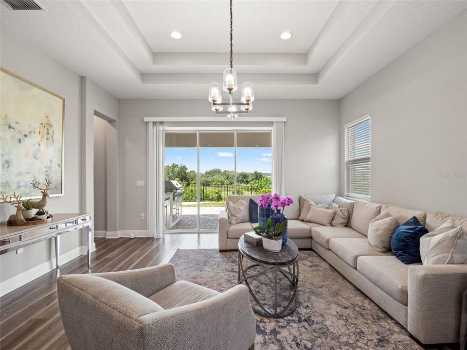 For Sale: $1,150,000 (6 beds, 4 baths, 3516 Square Feet)