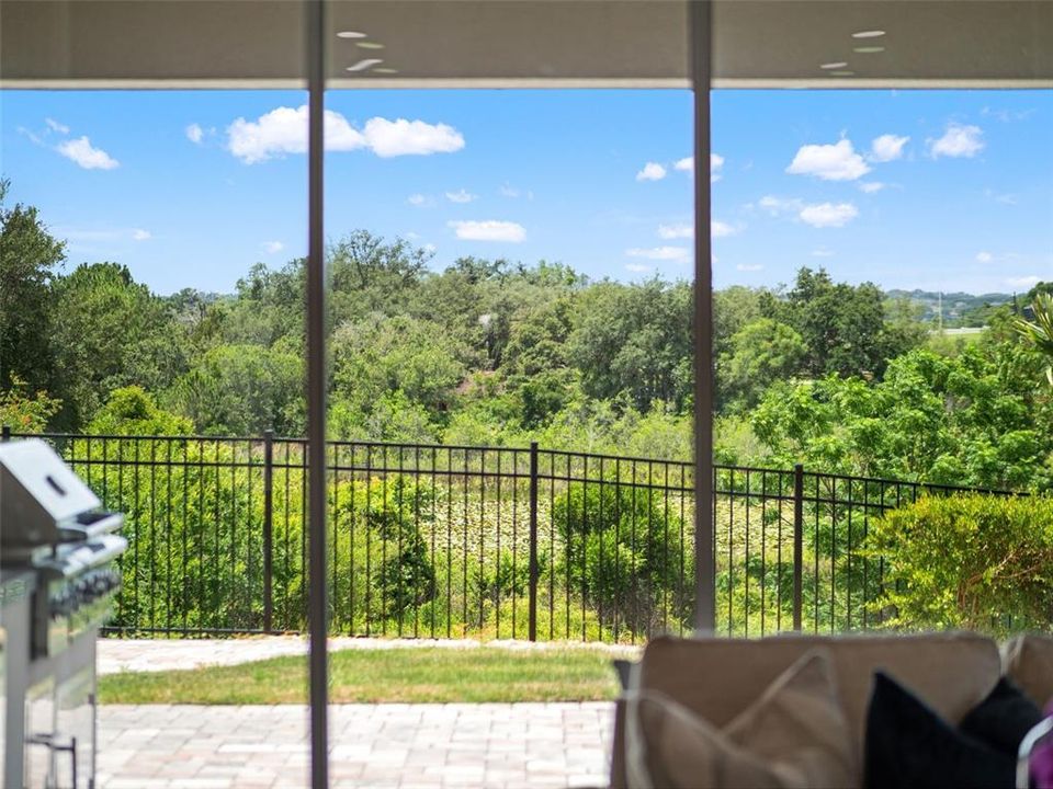 For Sale: $1,150,000 (6 beds, 4 baths, 3516 Square Feet)