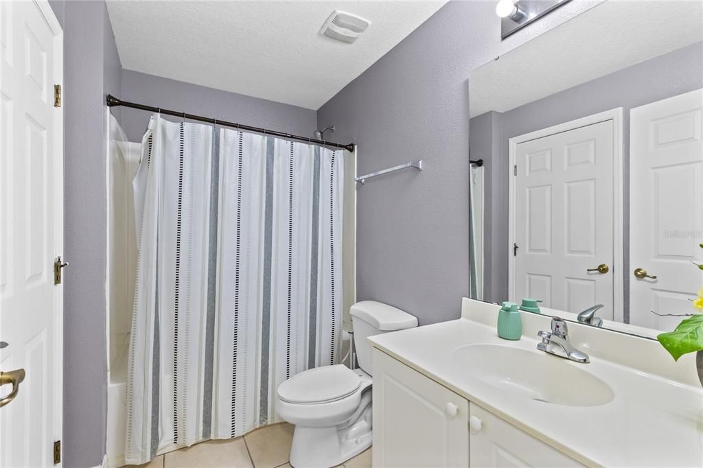 For Sale: $259,000 (4 beds, 3 baths, 1873 Square Feet)
