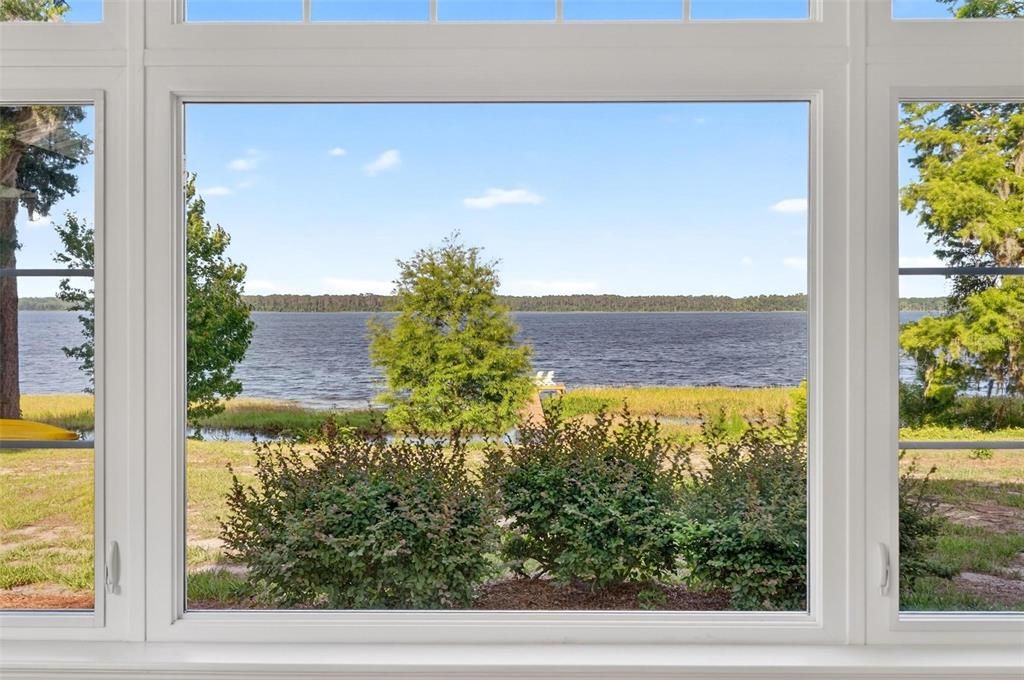 For Sale: $849,000 (3 beds, 2 baths, 3362 Square Feet)