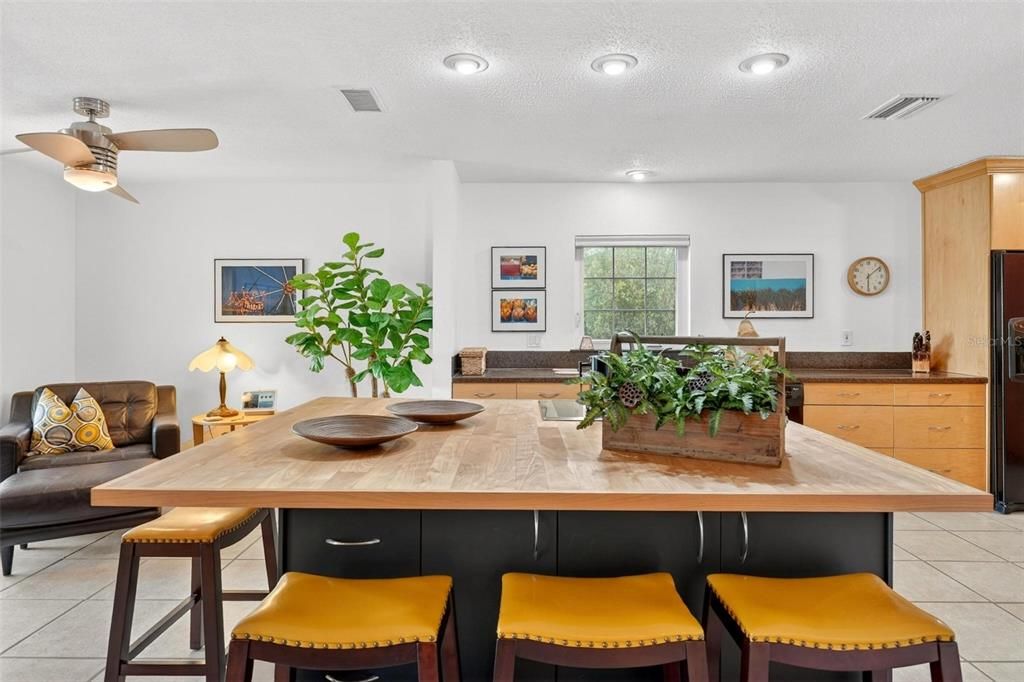 For Sale: $849,000 (3 beds, 2 baths, 3362 Square Feet)