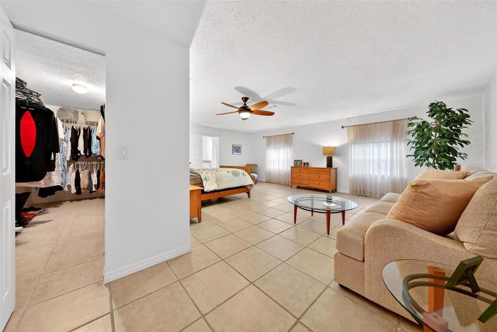 For Sale: $849,000 (3 beds, 2 baths, 3362 Square Feet)