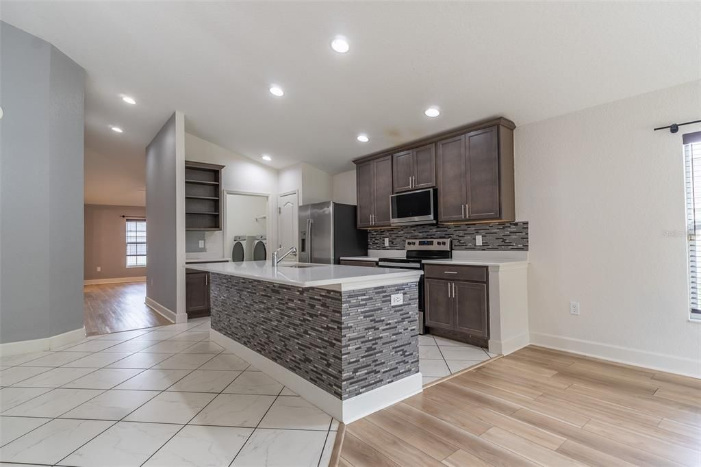 Active With Contract: $289,900 (4 beds, 2 baths, 1965 Square Feet)