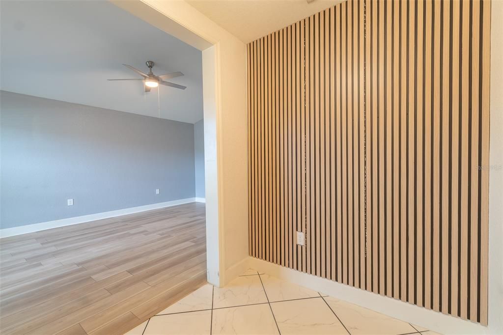 For Sale: $349,900 (4 beds, 2 baths, 1965 Square Feet)