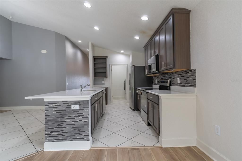 Active With Contract: $289,900 (4 beds, 2 baths, 1965 Square Feet)