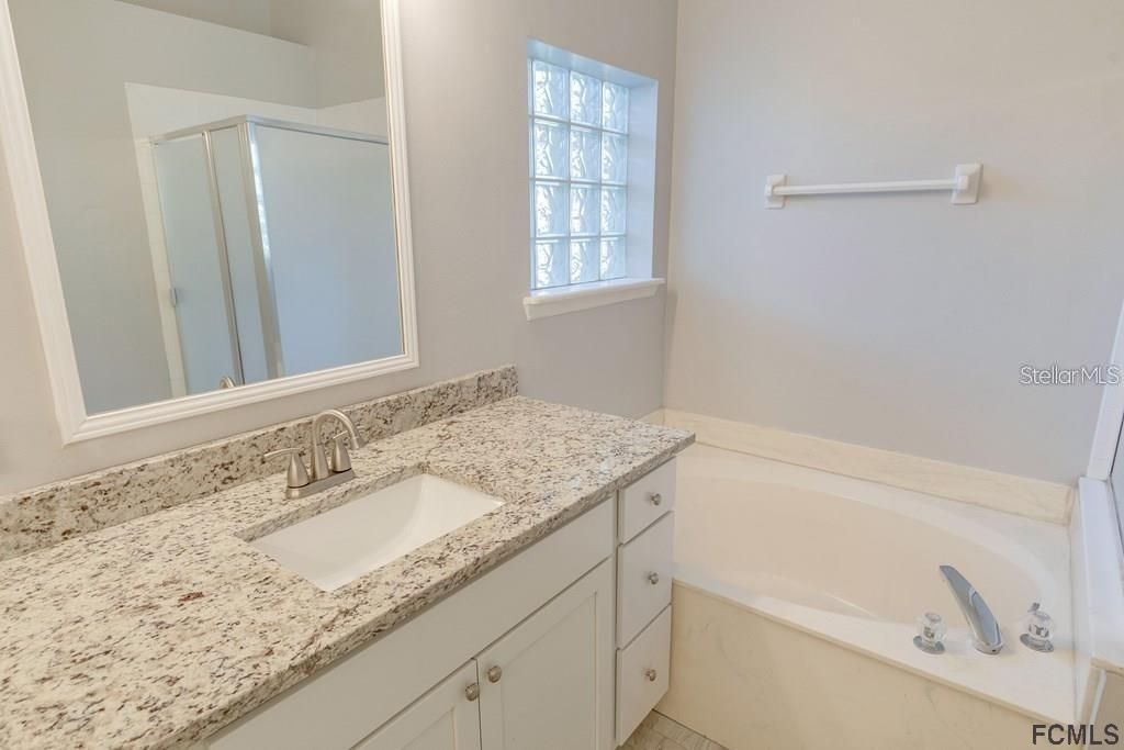 For Rent: $3,200 (4 beds, 3 baths, 2466 Square Feet)