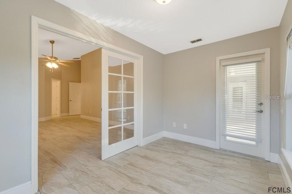 For Rent: $3,200 (4 beds, 3 baths, 2466 Square Feet)