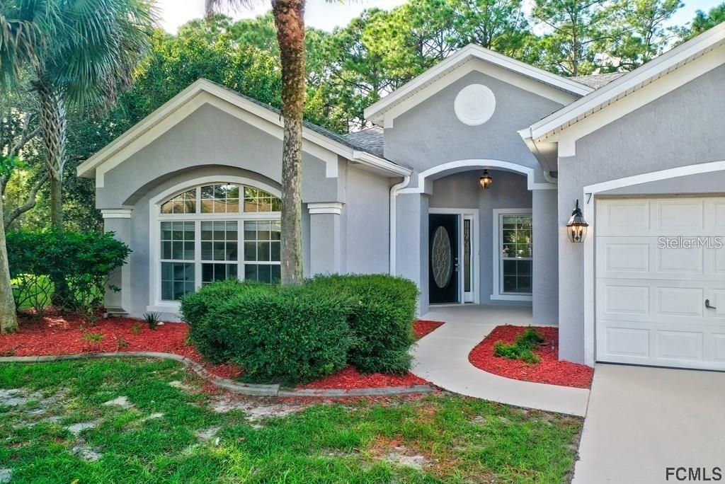 For Rent: $3,200 (4 beds, 3 baths, 2466 Square Feet)