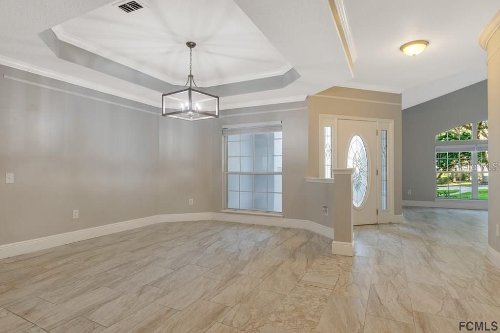 For Rent: $3,200 (4 beds, 3 baths, 2466 Square Feet)