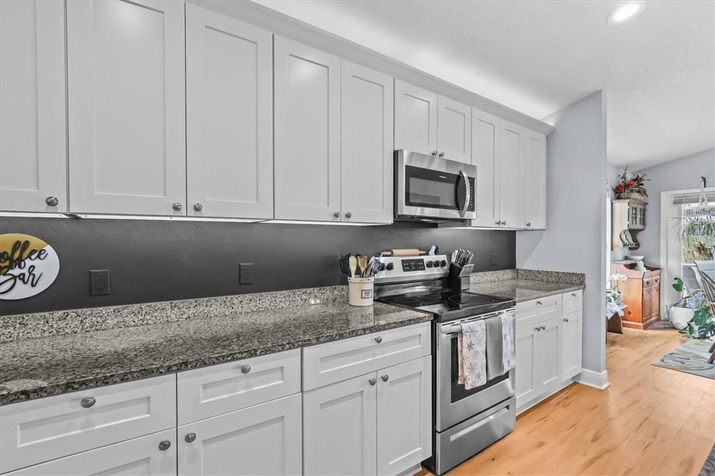 For Sale: $569,900 (3 beds, 2 baths, 1722 Square Feet)