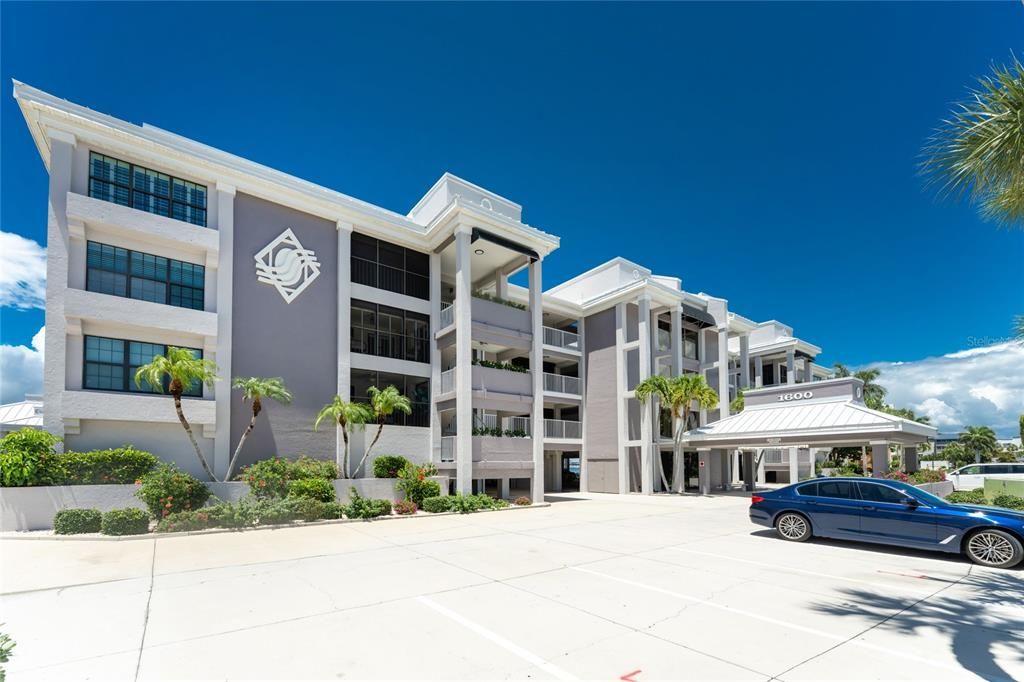 For Sale: $449,900 (3 beds, 2 baths, 2280 Square Feet)