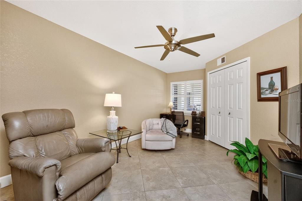 For Sale: $449,900 (3 beds, 2 baths, 2280 Square Feet)