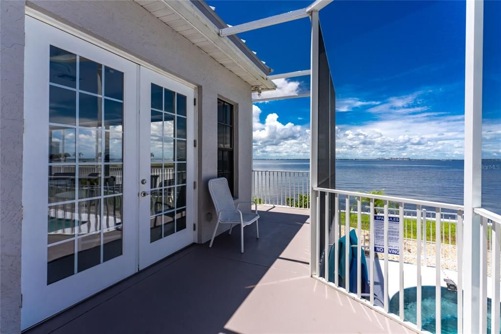 For Sale: $449,900 (3 beds, 2 baths, 2280 Square Feet)