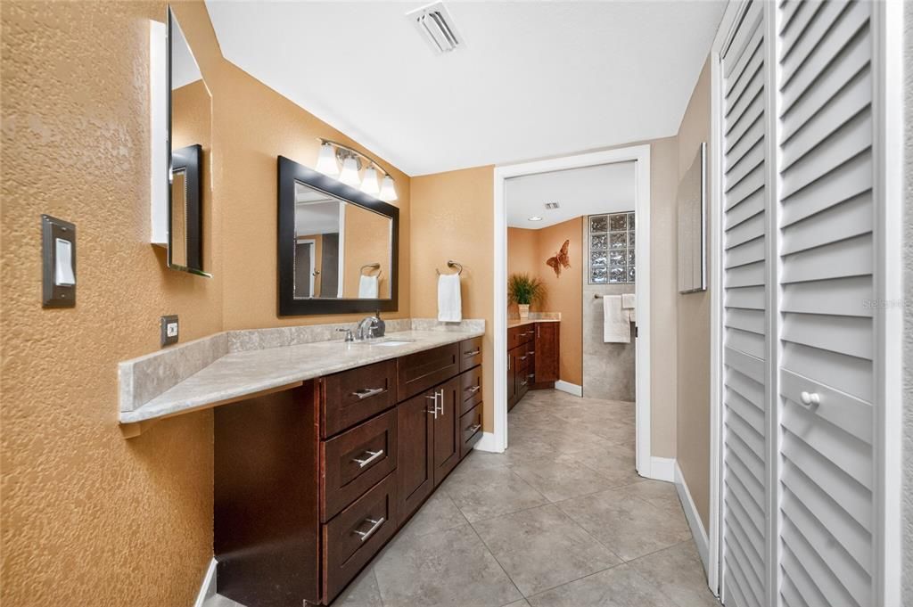For Sale: $449,900 (3 beds, 2 baths, 2280 Square Feet)