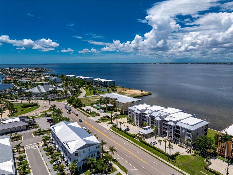 For Sale: $449,900 (3 beds, 2 baths, 2280 Square Feet)