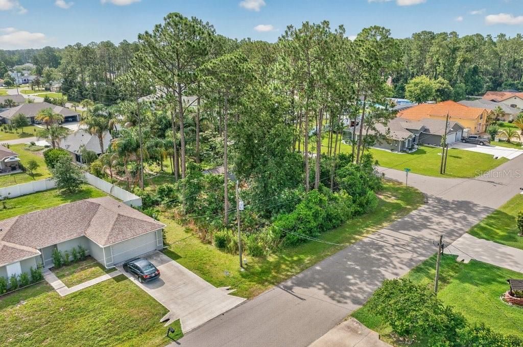 待售: $79,990 (0.28 acres)