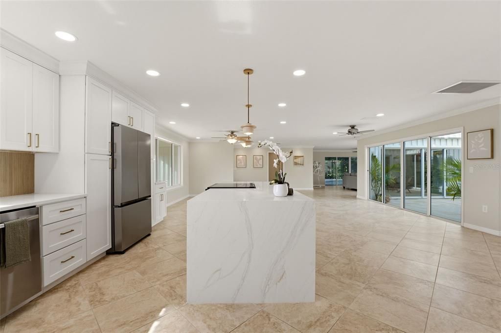 For Sale: $669,000 (4 beds, 4 baths, 3051 Square Feet)