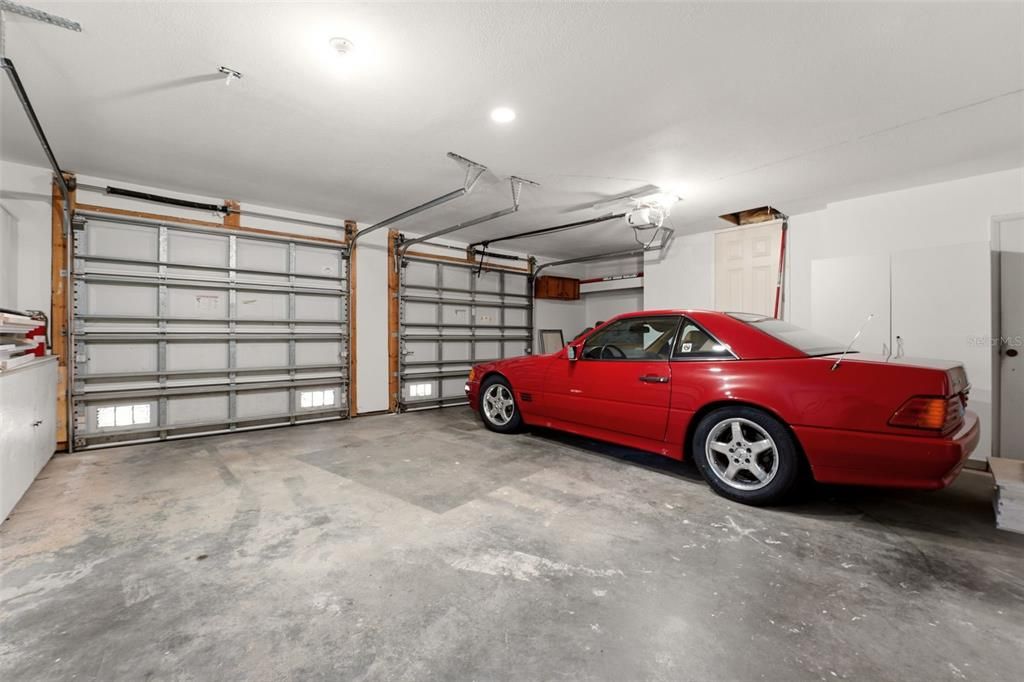 For Sale: $669,000 (4 beds, 4 baths, 3051 Square Feet)