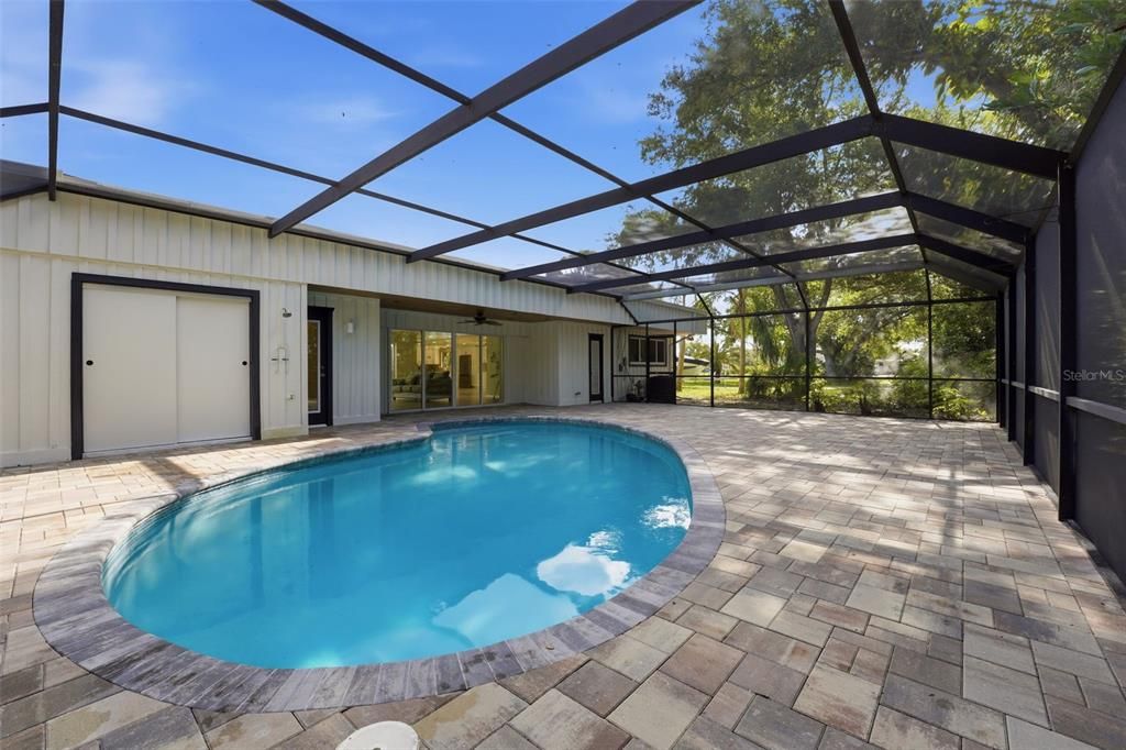 For Sale: $669,000 (4 beds, 4 baths, 3051 Square Feet)