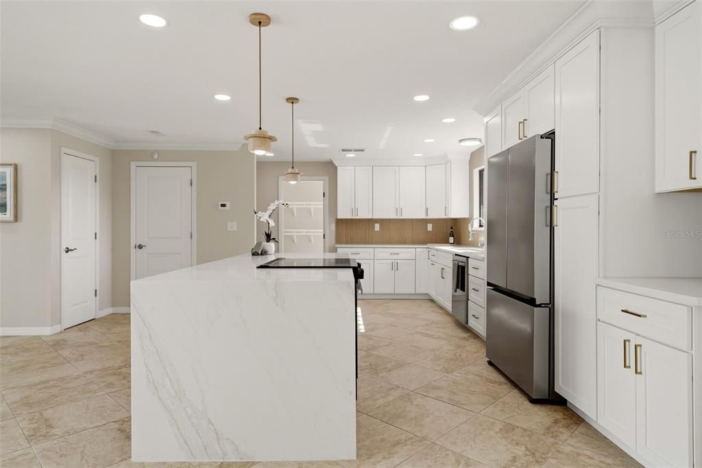 For Sale: $669,000 (4 beds, 4 baths, 3051 Square Feet)