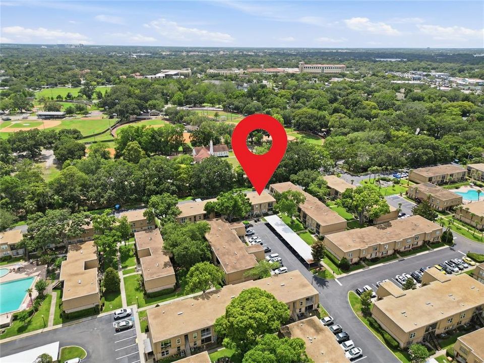 For Sale: $164,999 (1 beds, 1 baths, 793 Square Feet)
