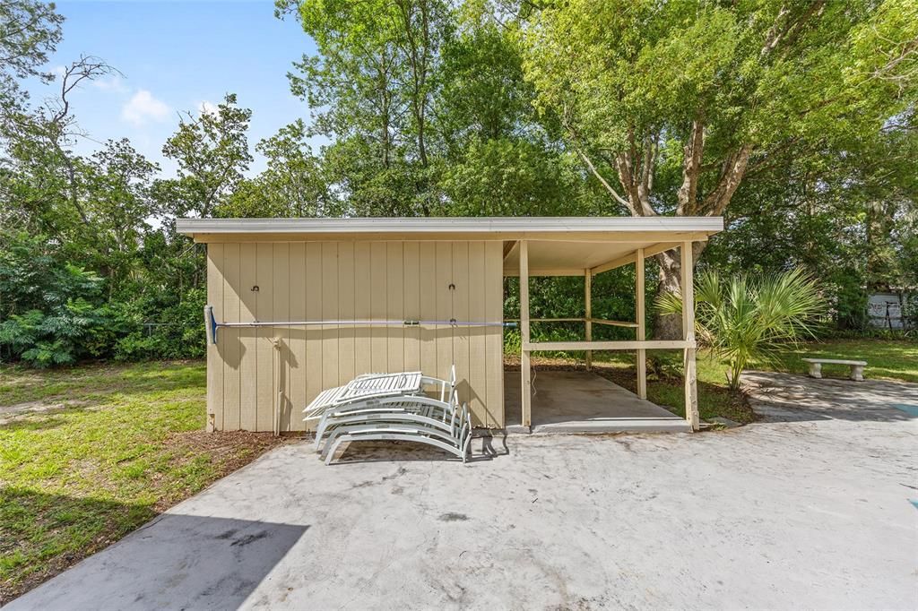 For Sale: $310,000 (4 beds, 2 baths, 2074 Square Feet)