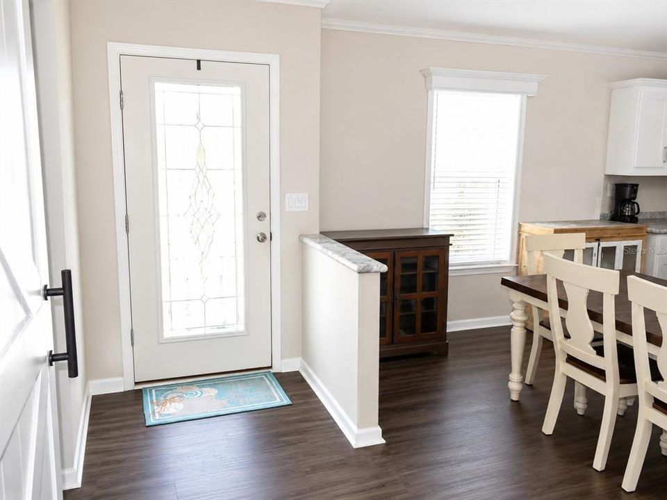 For Sale: $149,999 (3 beds, 2 baths, 1550 Square Feet)