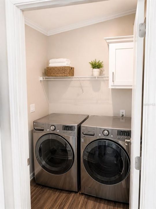 For Sale: $149,999 (3 beds, 2 baths, 1550 Square Feet)