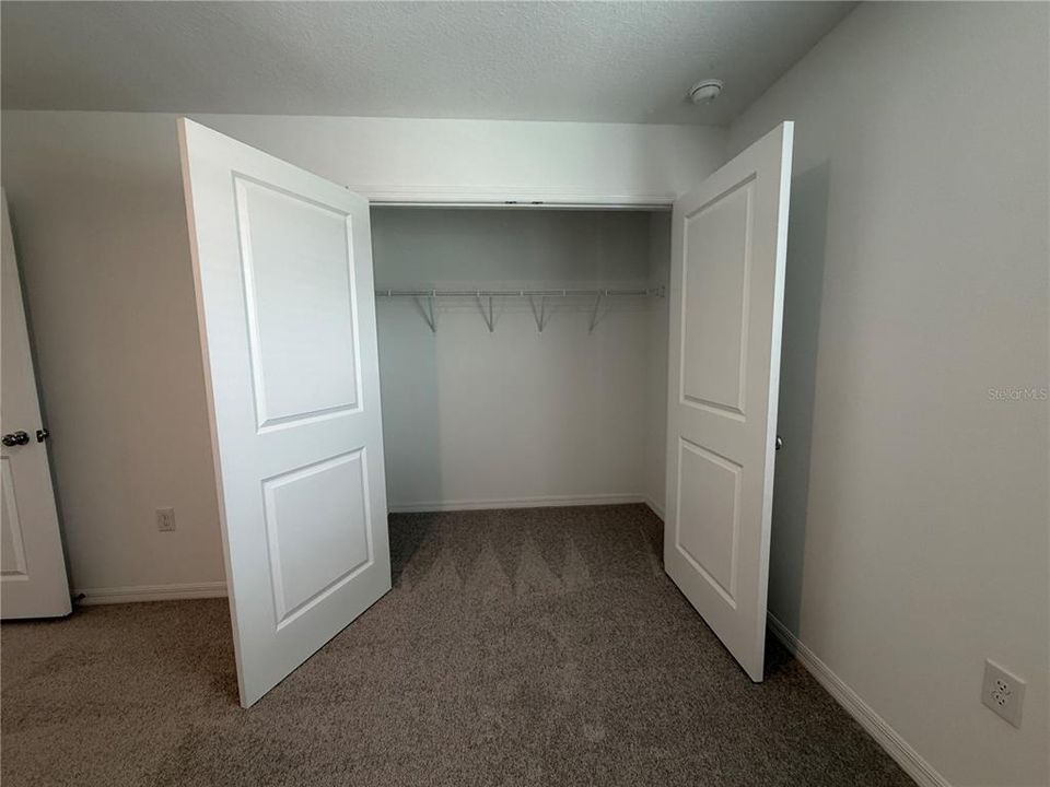 Activo con contrato: $1,650 (2 camas, 2 baños, 1219 Pies cuadrados)