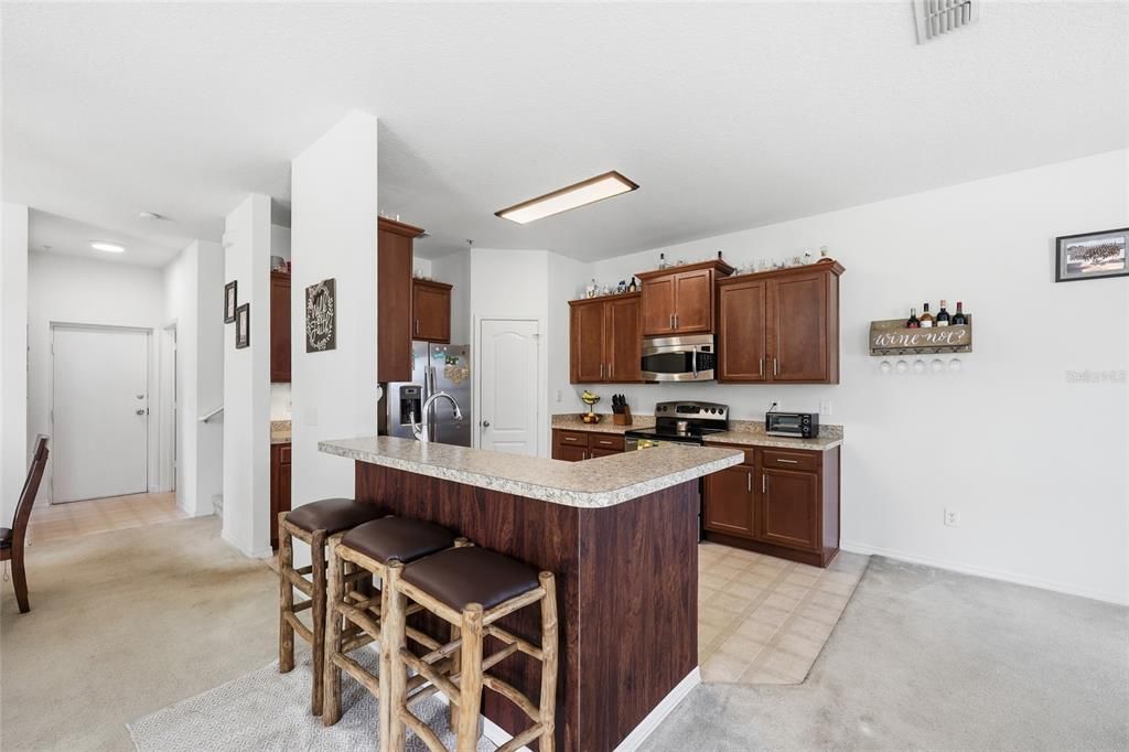 For Sale: $298,500 (3 beds, 2 baths, 1699 Square Feet)