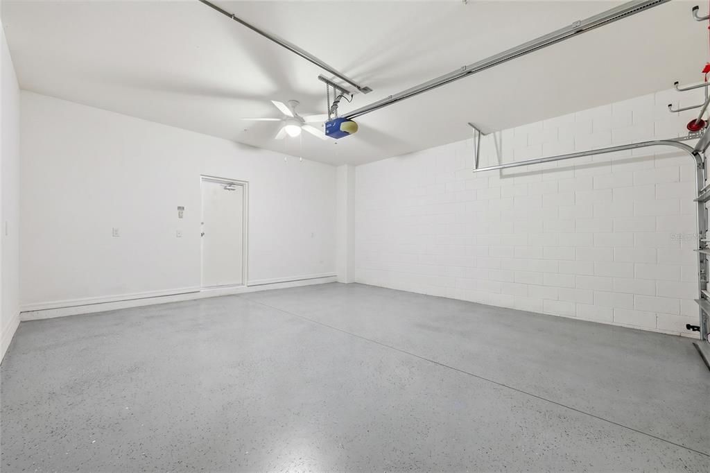 For Sale: $298,500 (3 beds, 2 baths, 1699 Square Feet)