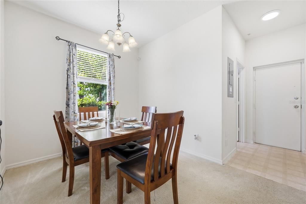 For Sale: $298,500 (3 beds, 2 baths, 1699 Square Feet)