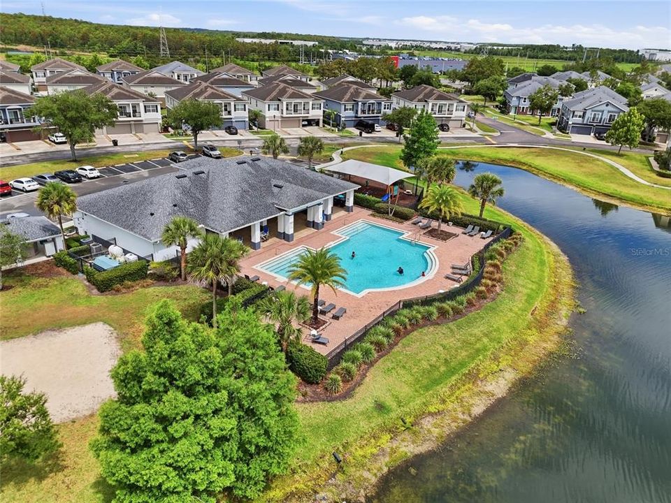 For Sale: $298,500 (3 beds, 2 baths, 1699 Square Feet)