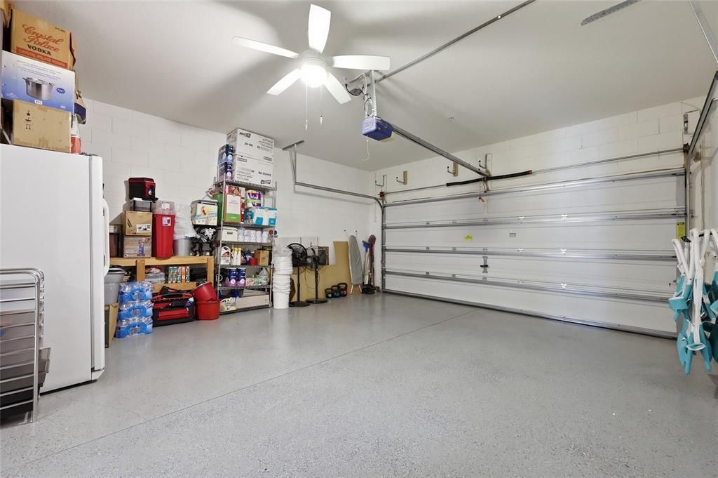 For Sale: $298,500 (3 beds, 2 baths, 1699 Square Feet)