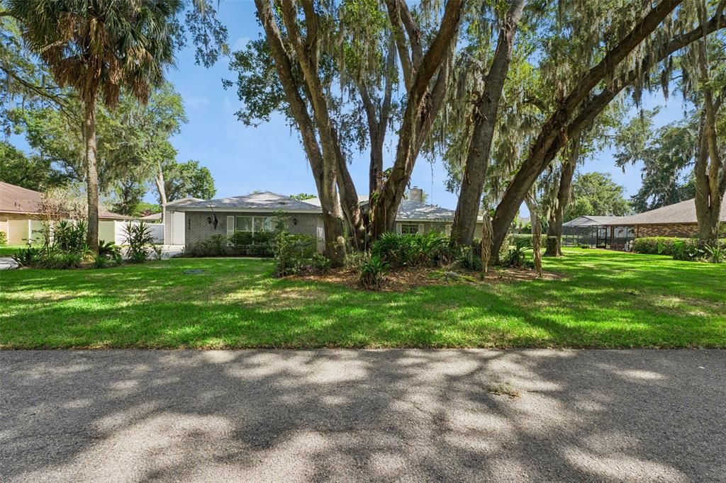 For Sale: $499,990 (3 beds, 2 baths, 2322 Square Feet)
